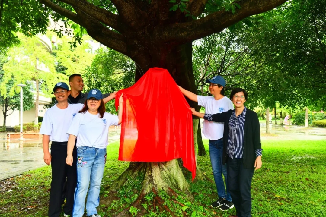 1569236760046042081.jpg 640.webp (4).jpg